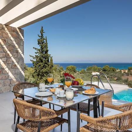 Z 4 Luxury * Agios Ioannis (Lefkada)
